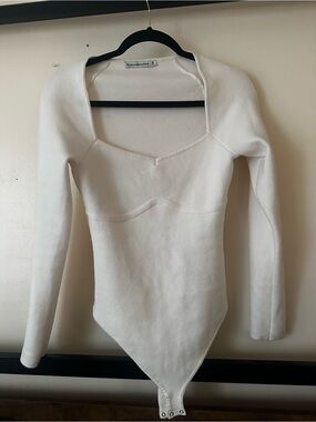 Abercrombie & Fitch white Long Sleeve Square Neck Bodysuit